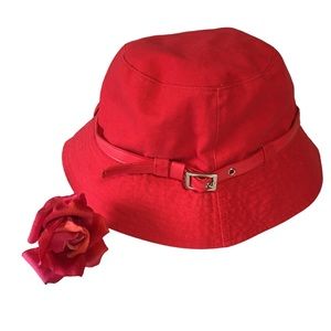 Red Bucket hat embellished belt with the buckle OSFM NWOT